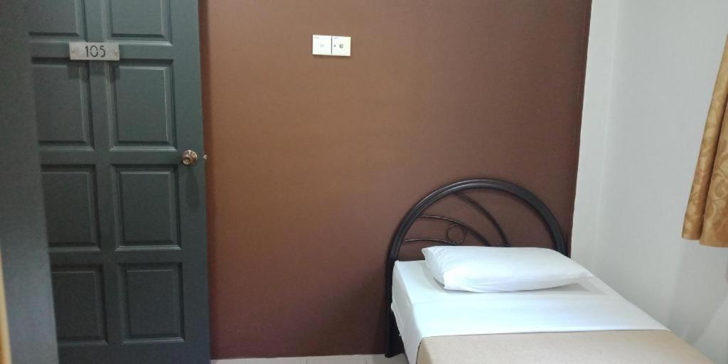 Krs Pines Hotel Cameron Highlands Buitenkant foto